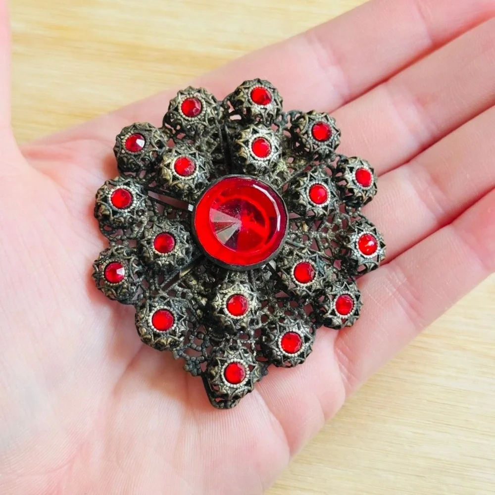 Fur Dress Clip Pin Red Rhinestone Art Deco Antique Filigree Goth Filigree VTG